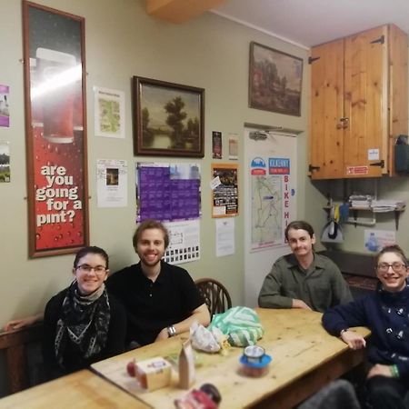 Macgabhainns Backpackers Hostel Kilkenny Bagian luar foto