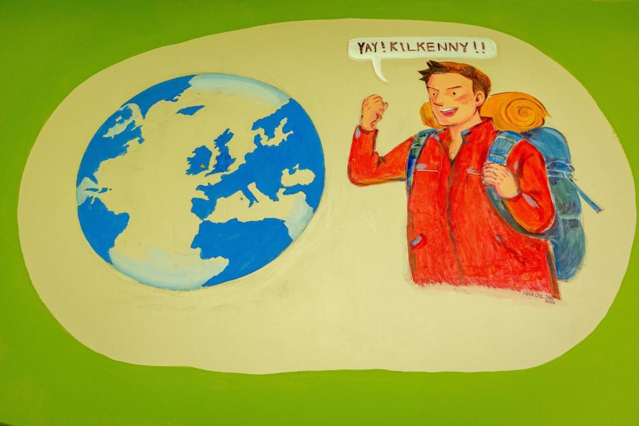 Macgabhainns Backpackers Hostel Kilkenny Bagian luar foto